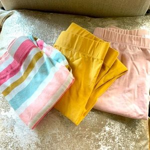 NWOT trio of leggings girls size 7/8. *2